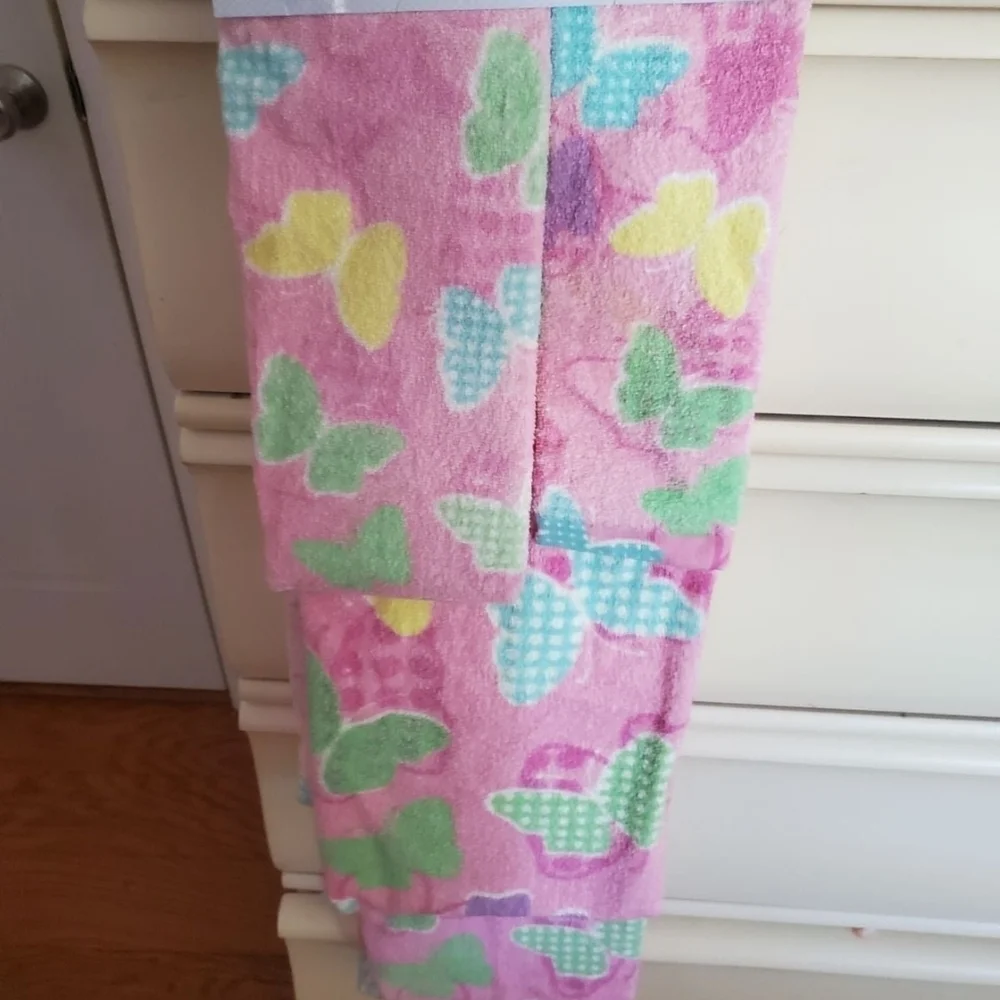 Pink Butterfly Towel Set